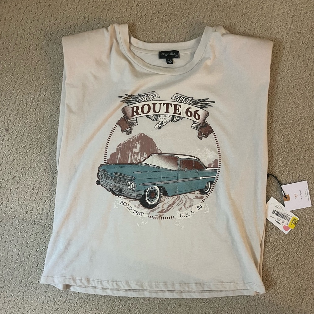 NWT padded shoulder top